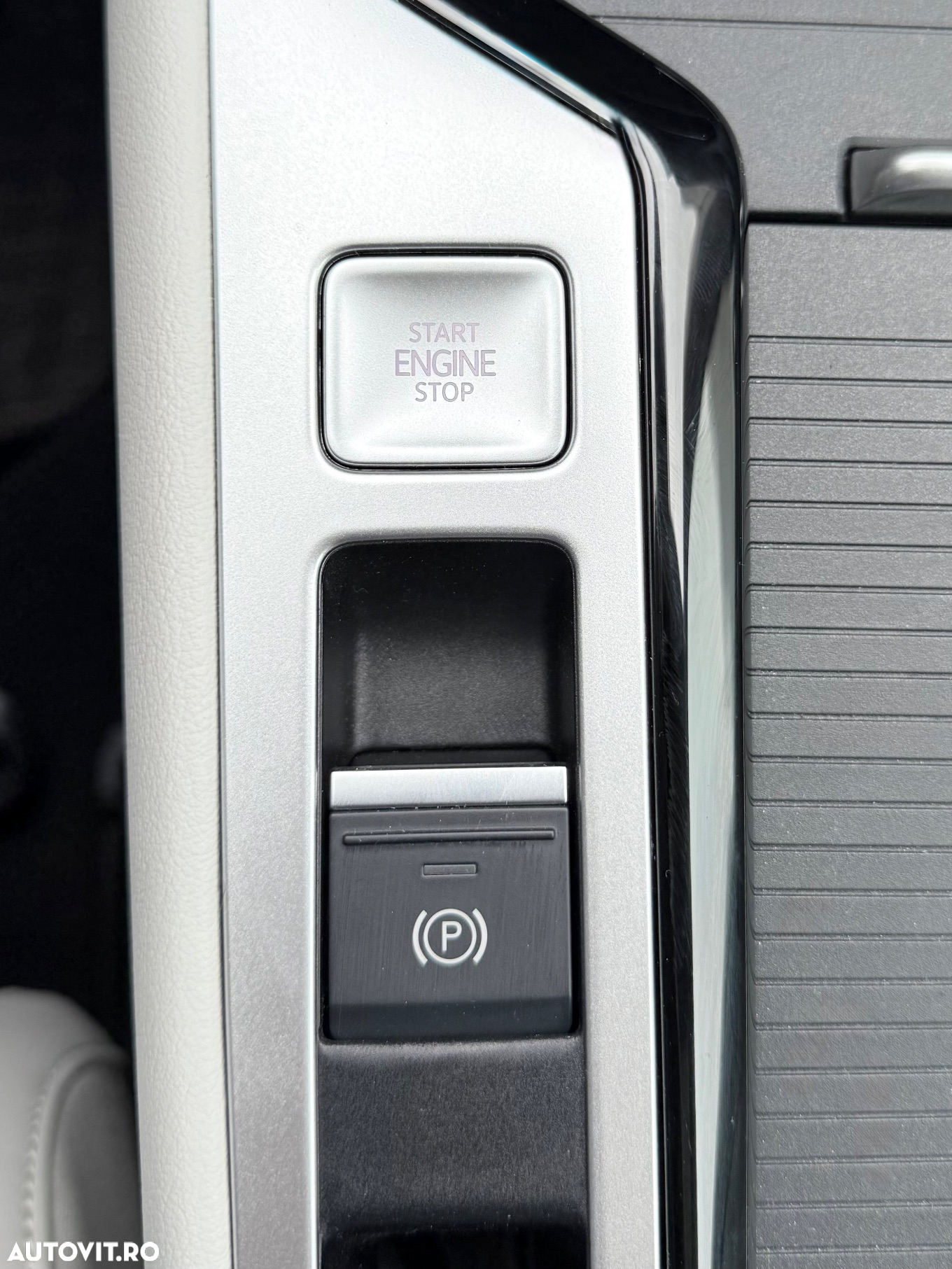 Volkswagen Passat Variant 2.0 TDI DSG Elegance - 37