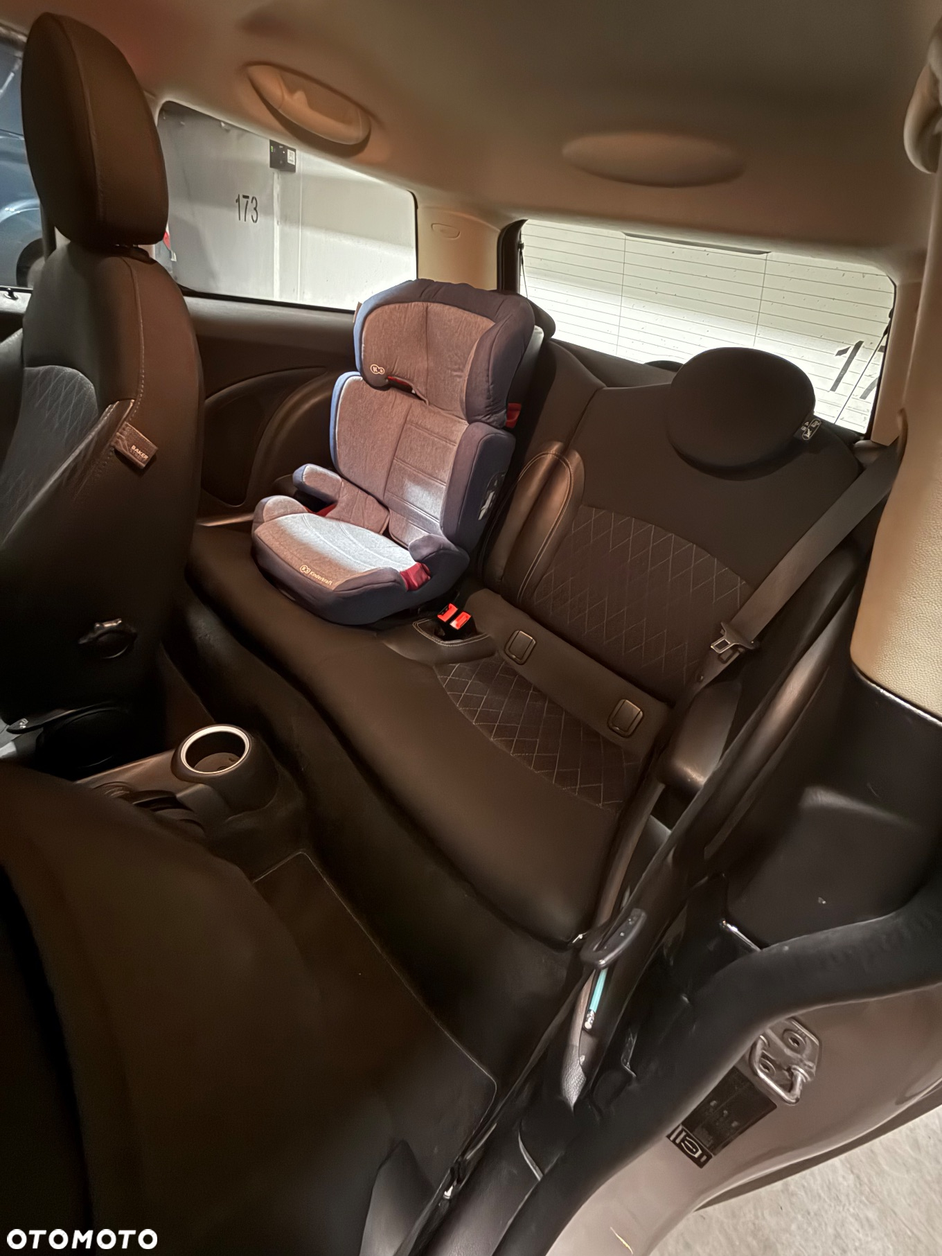 MINI ONE Standard - 18