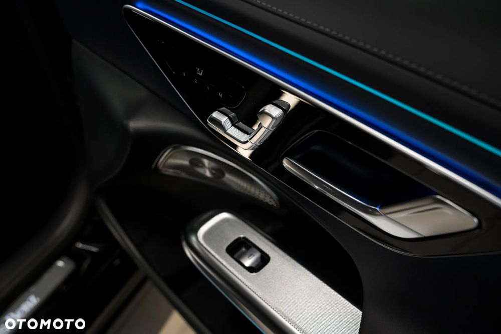 Mercedes-Benz Klasa E 220 d 4-Matic AMG - 9