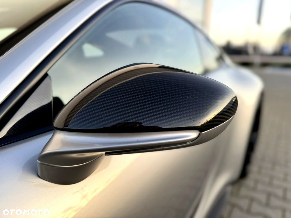 Porsche 911 GT3 - 12