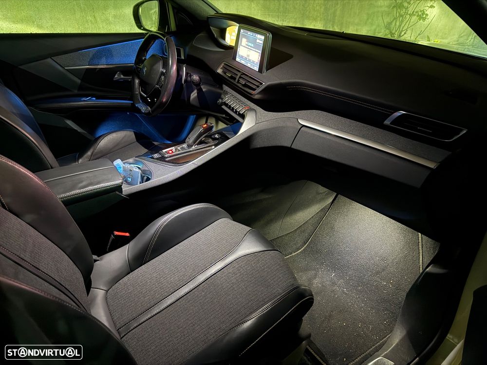 Peugeot 3008 1.6 BlueHDi GT Line EAT6 - 7