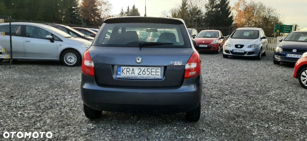 Skoda Fabia - 8