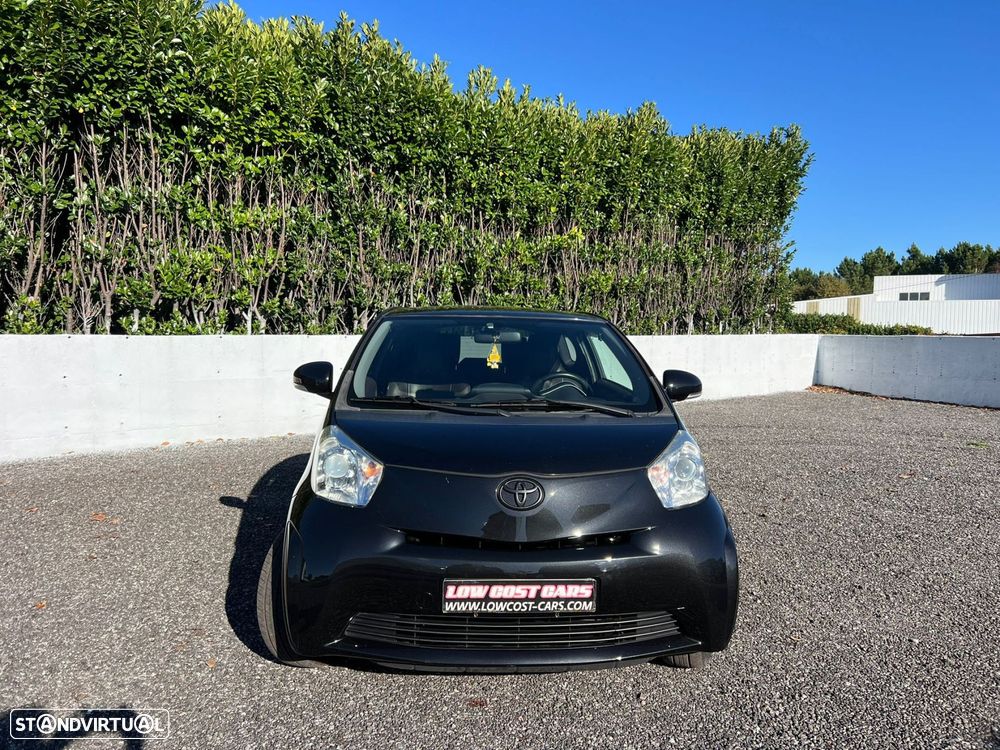 Toyota iQ 1.4 D-4D - 11