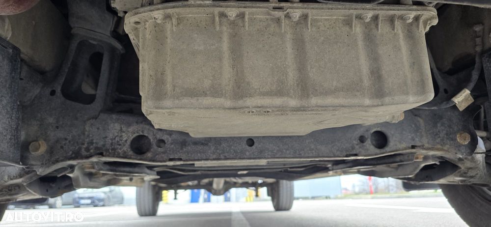 Mercedes-Benz Sprinter - 20