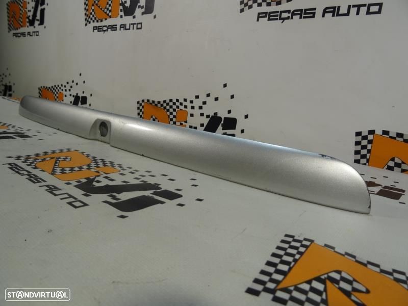 Puxador Da Tampa Da Mala Audi A3 (8L1)  Friso / Puxador Da Mala Audi A - 3