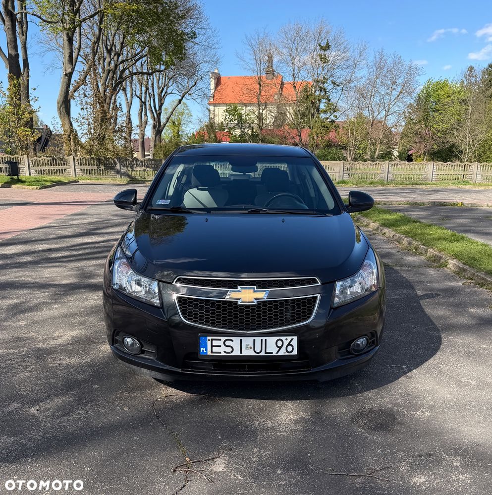Chevrolet Cruze 1.6 - 5