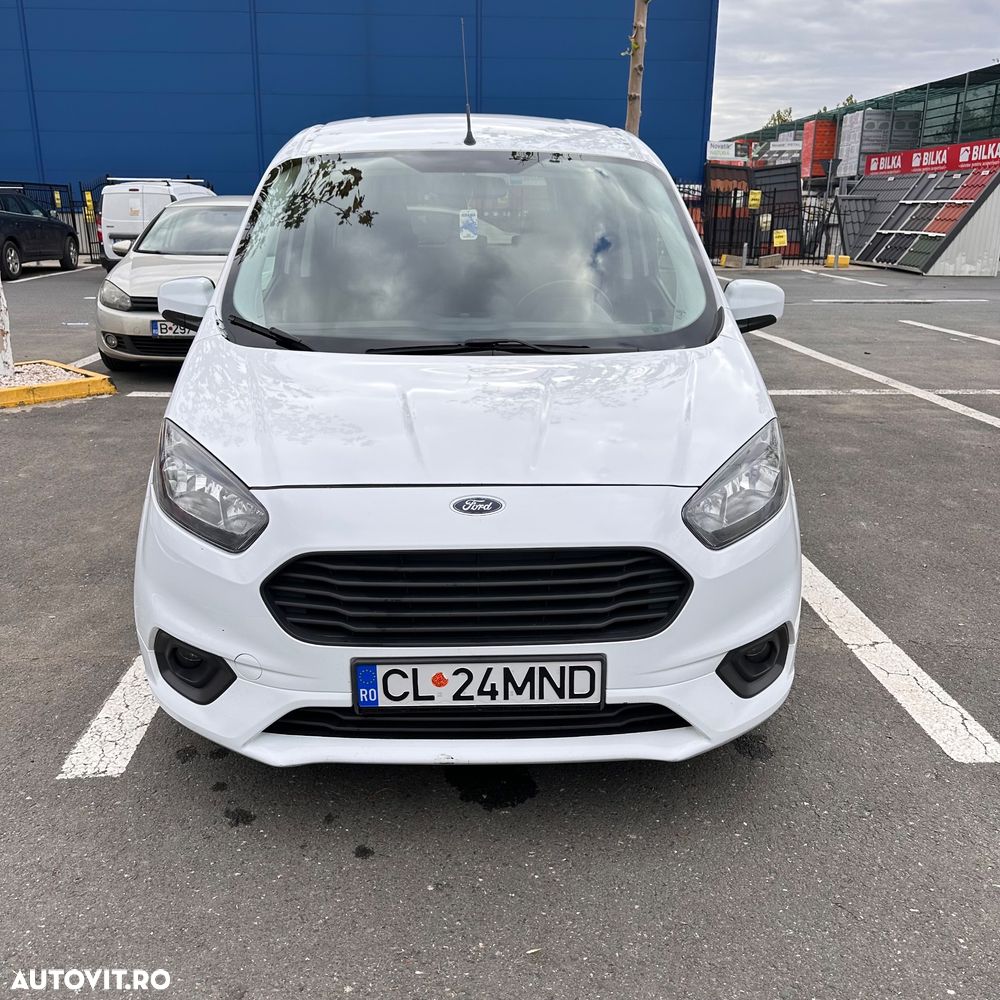 Ford Tourneo Courier 1.5 TDCi Ambiente - 9