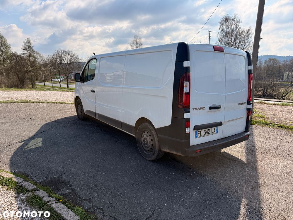 Renault TRAFIC - 8