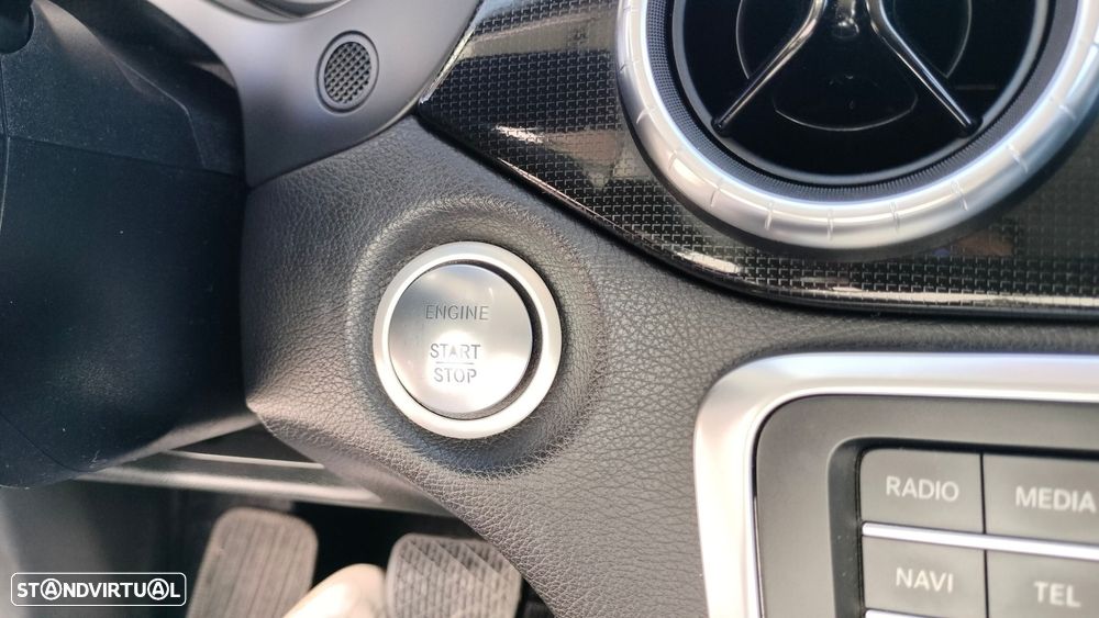 Mercedes-Benz CLA 200 d Shooting Brake AMG Line Aut. - 24