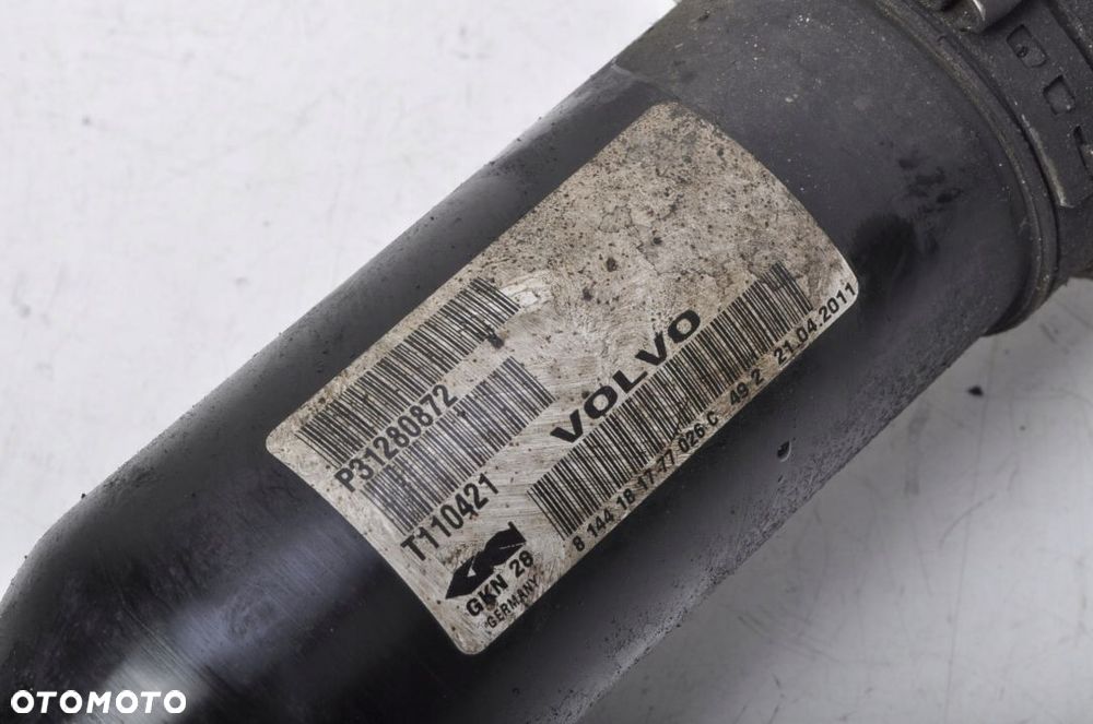 VOLVO XC90 2.4 D5 LIFT PÓŁOŚ PRAWA DŁUGA 31280872 - 2