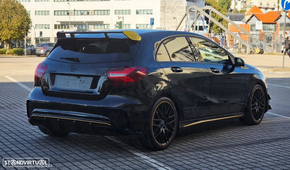 Mercedes-Benz A 45 AMG 4Matic Speedshift 7G-DCT Yellow Night Edition - 4