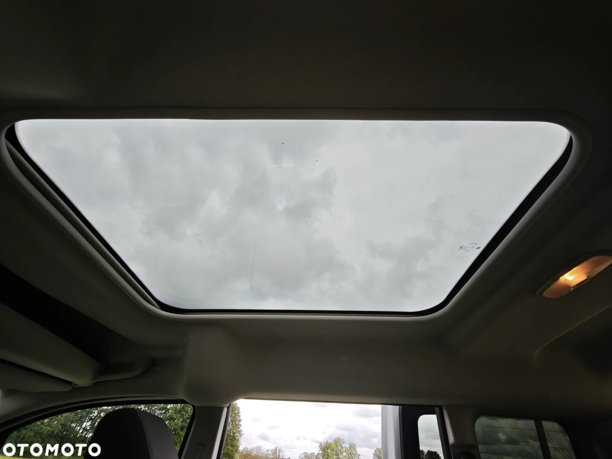 Ford Tourneo Connect 1.5 EcoBlue Active - 18