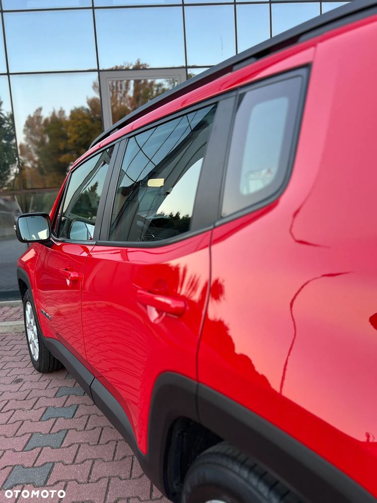 Jeep Renegade 1.5 T4 mHEV Limited FWD S&S DCT - 28