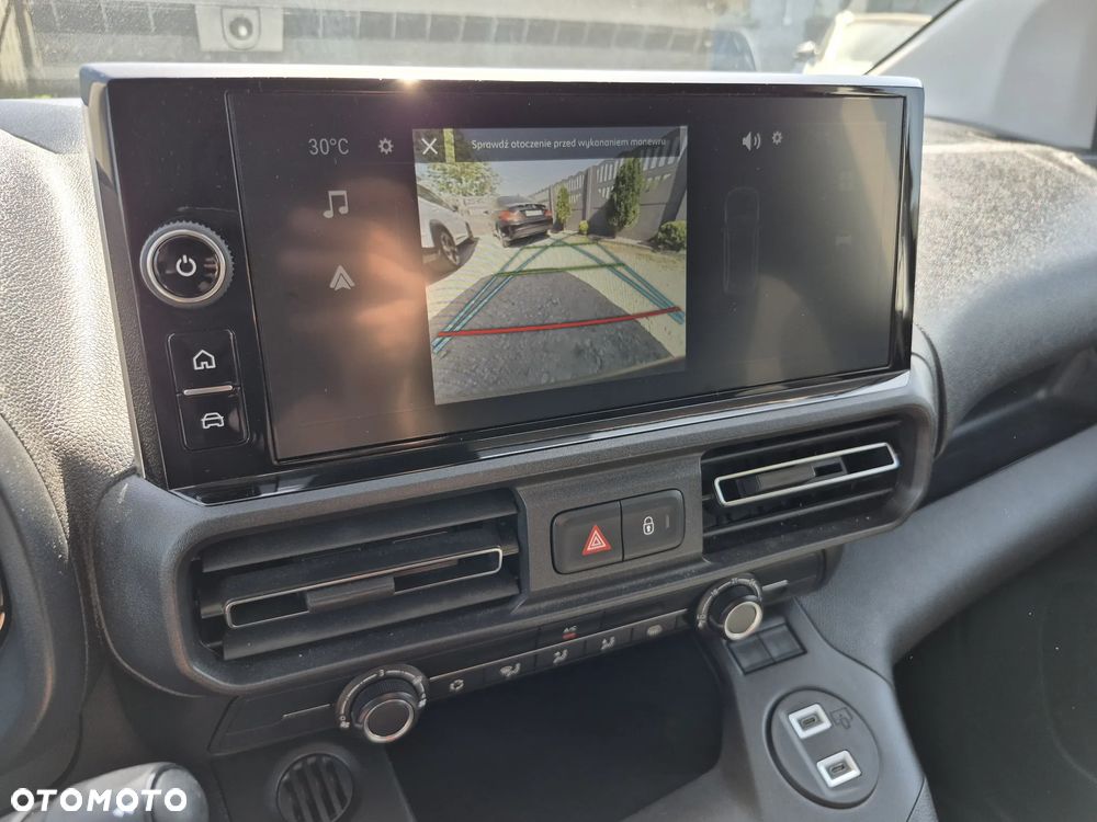 Opel COMBO - 12