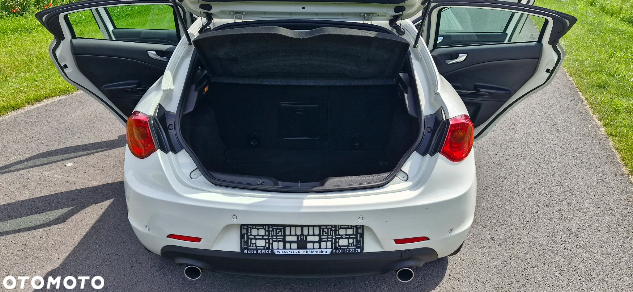 Alfa Romeo Giulietta 2.0 JTDM 16V Turismo - 12