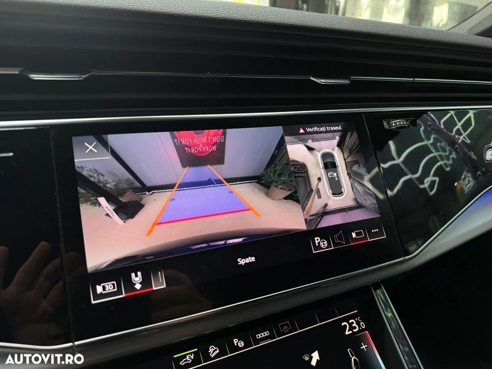 Audi Q7 3.0 55 TFSIe quattro Tiptronic S Line - 12