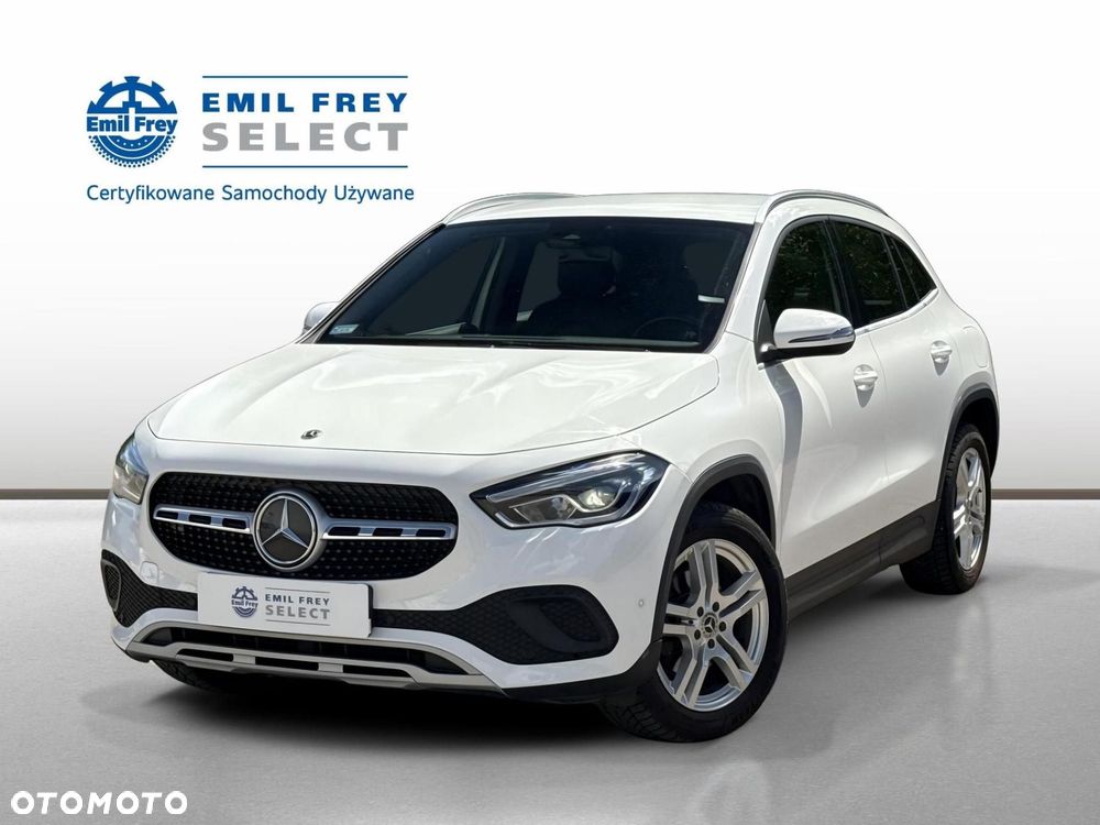 Mercedes-Benz GLA - 2