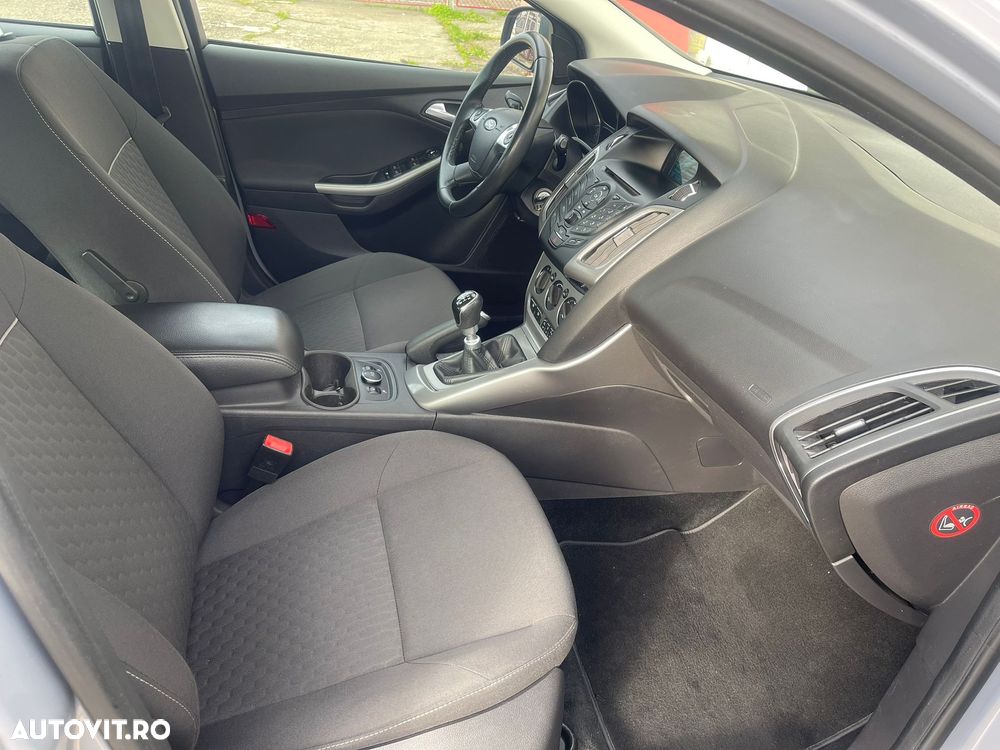 Ford Focus 1.0 EcoBoost Start-Stopp-System SYNC Edition - 18