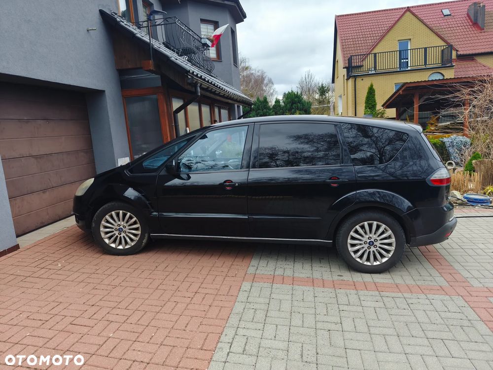 Ford S-Max 2.0 TDCi DPF Titanium - 4