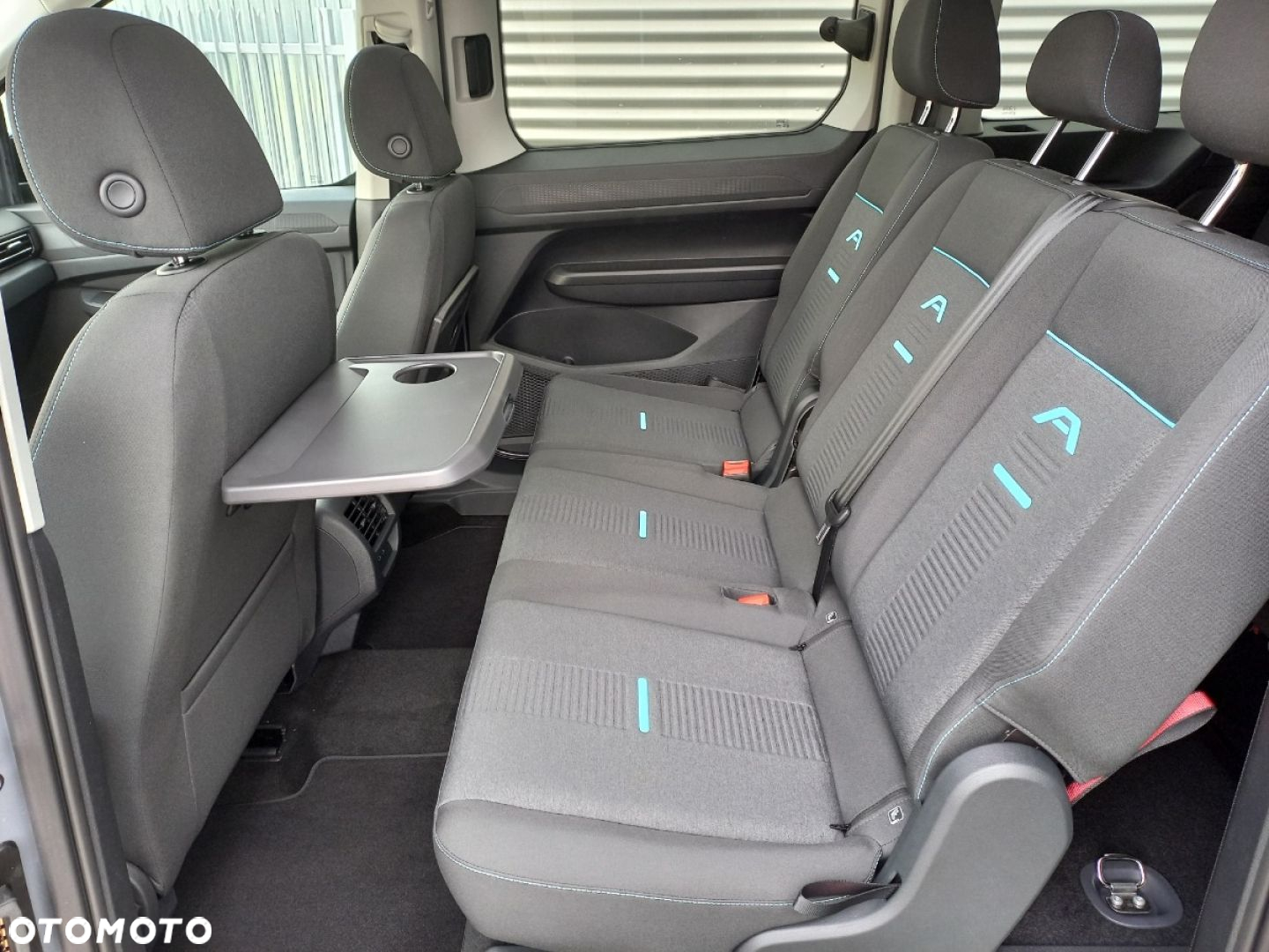 Ford Tourneo Connect Grand - 15