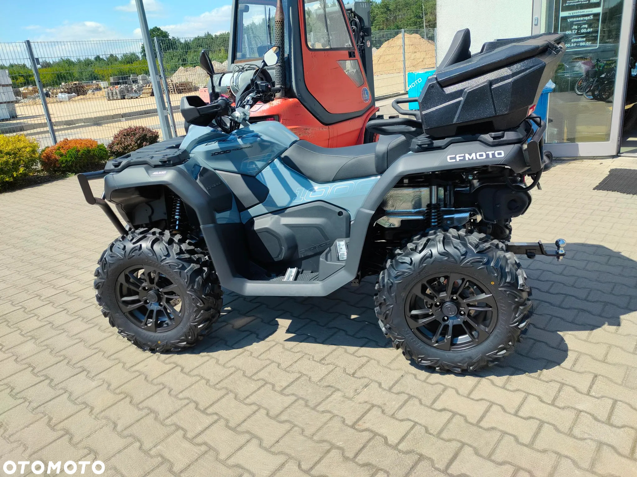 CFMoto CForce - 13