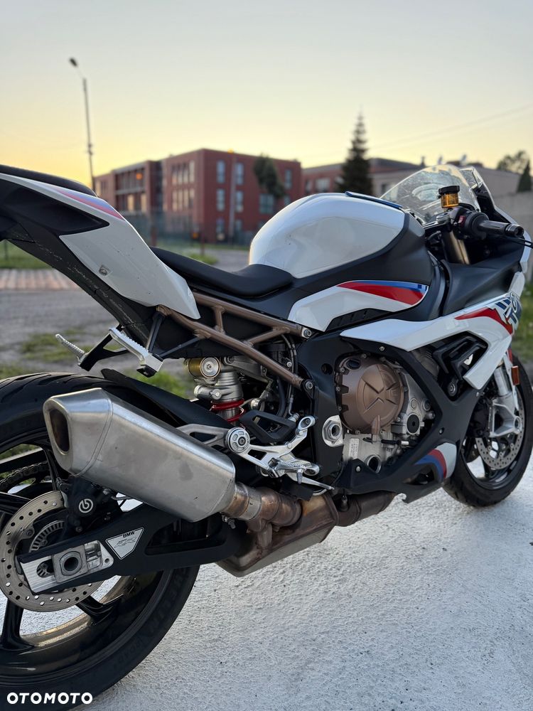 BMW S - 3