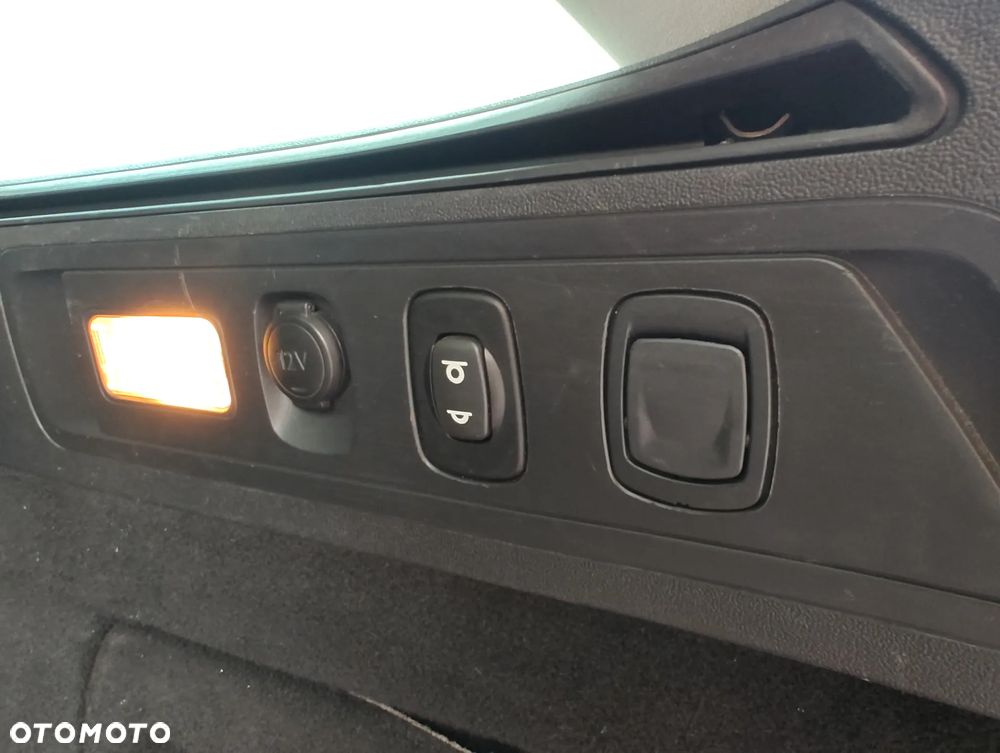 Citroën C5 2.0 HDi Exclusive - 35