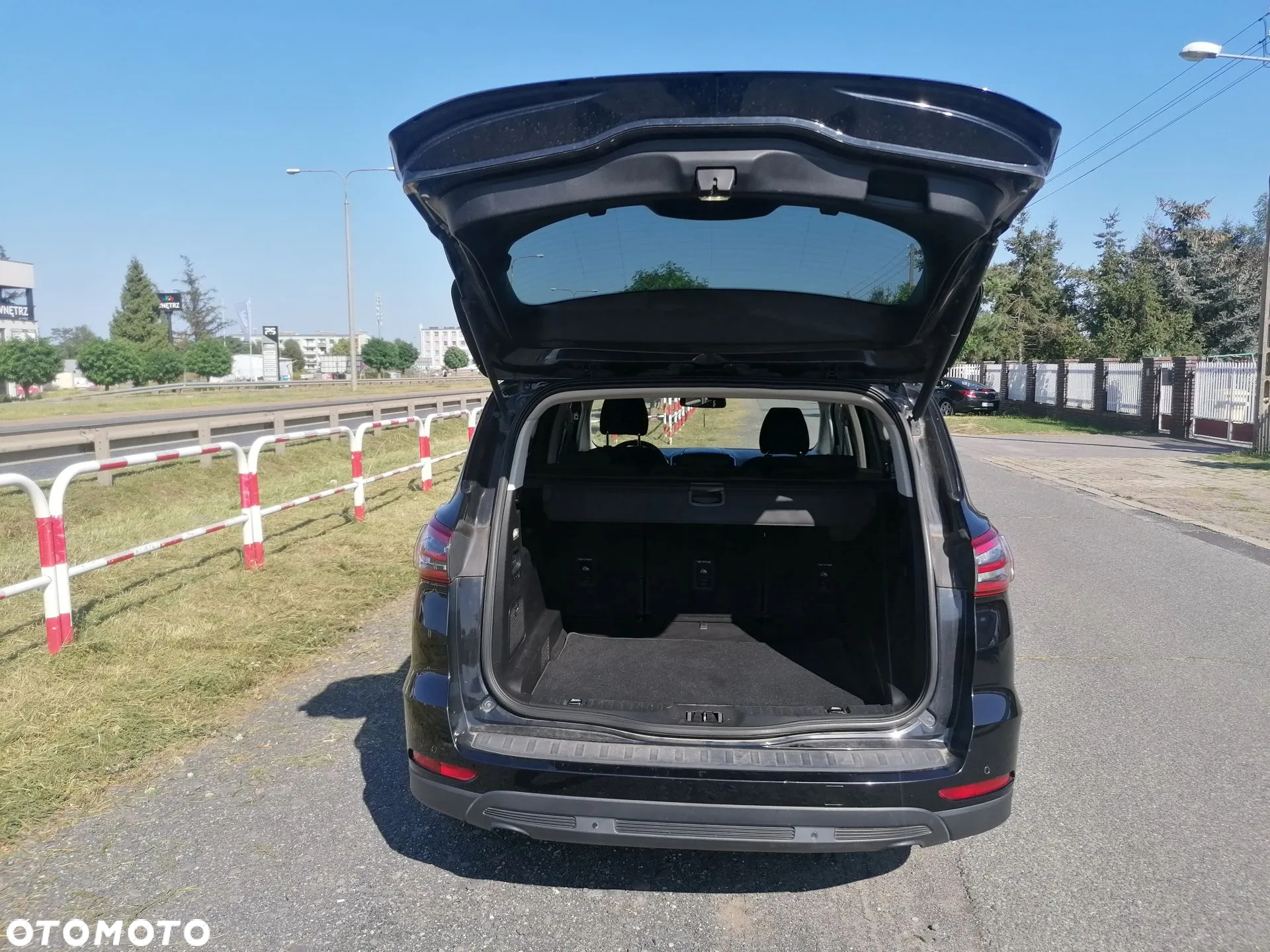 Ford S-Max 2.0 TDCi Titanium - 9