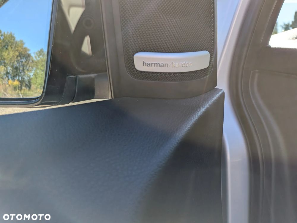 Mercedes-Benz Klasa B 220 4-Matic Style - 29