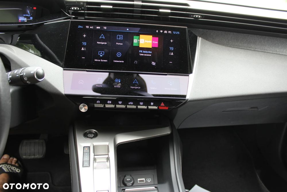 Peugeot 308 1.5 BlueHDi Active S&S EAT6 - 36
