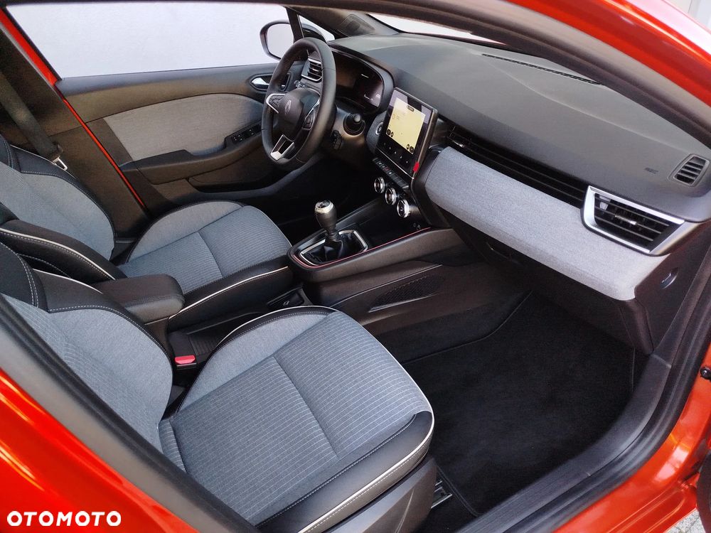 Renault Clio 1.0 TCe Intens - 10