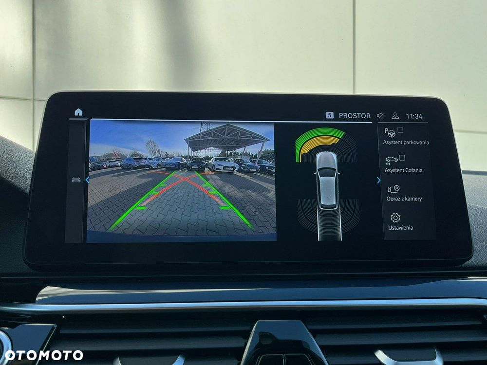 BMW Seria 5 530e Luxury Line - 28