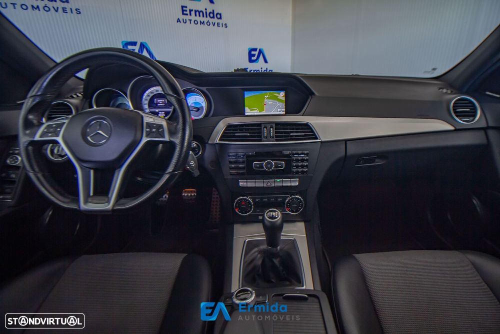 Mercedes-Benz C 220 - 26