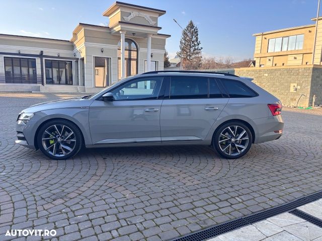 Skoda Superb 2.0 TDI DSG Sportline - 2