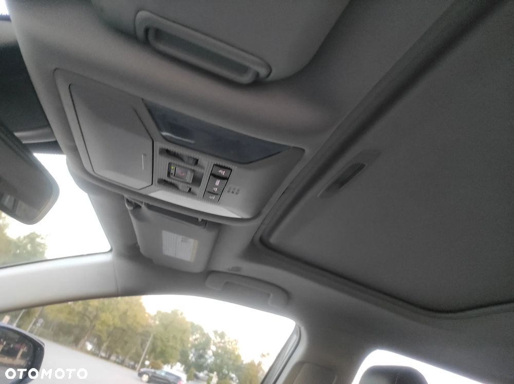 Toyota RAV4 - 21