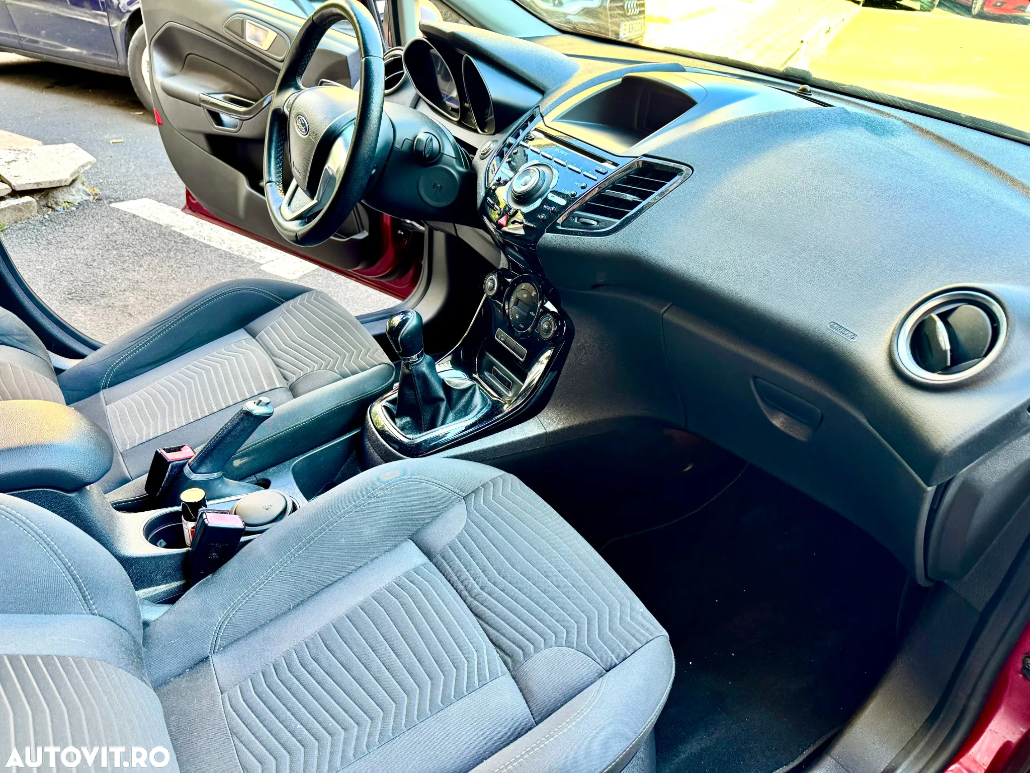 Ford Fiesta 1.0 Start Stop Titanium - 11