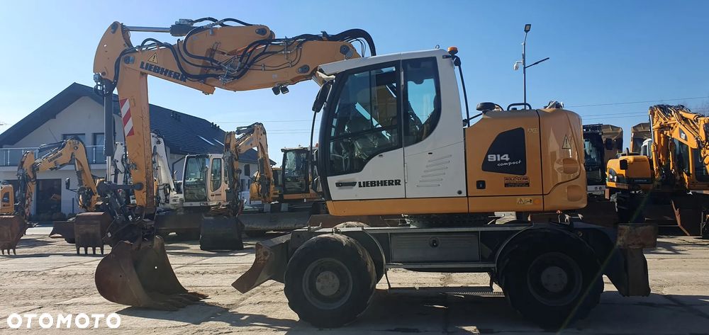 Liebherr A914 Compact - 2