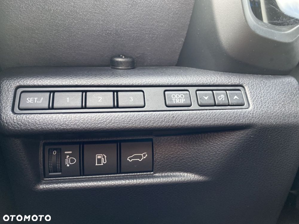 Lexus LBX 1.5 Hybrid Cool - 24