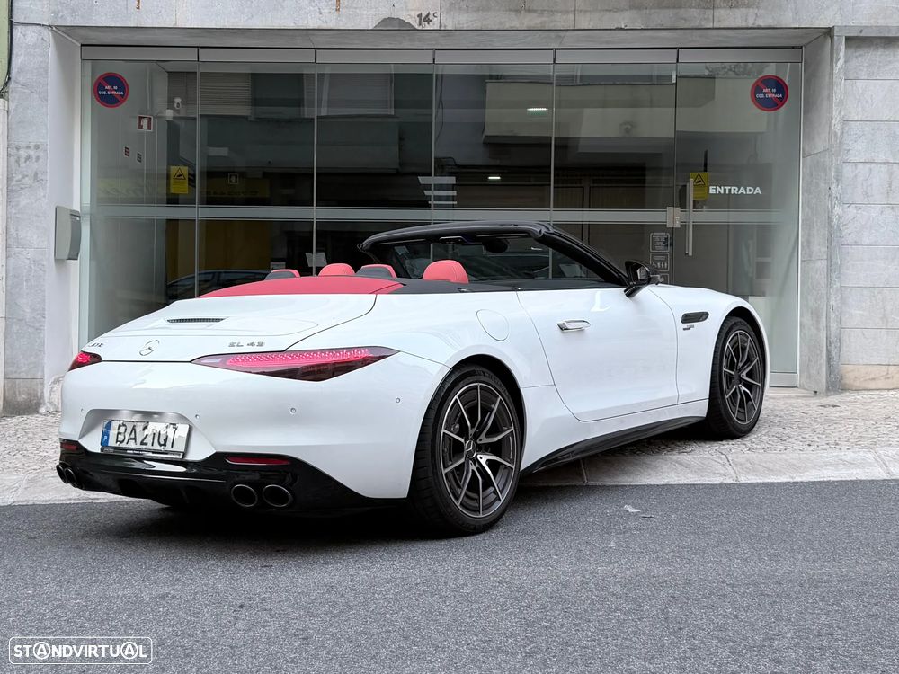 Mercedes-Benz SL 43 AMG Standard - 4