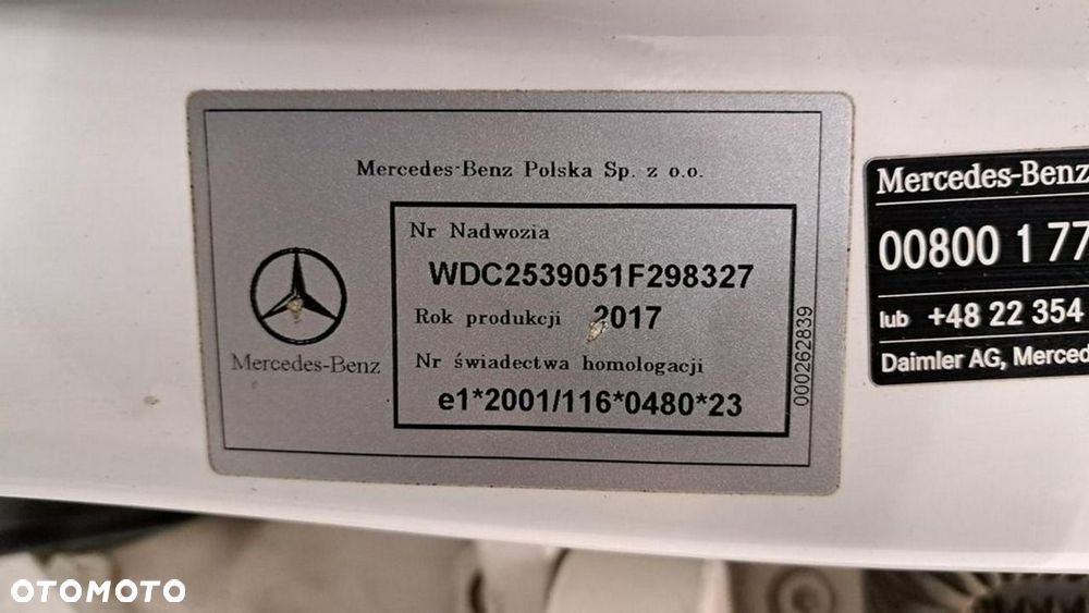 Mercedes-Benz GLC - 12