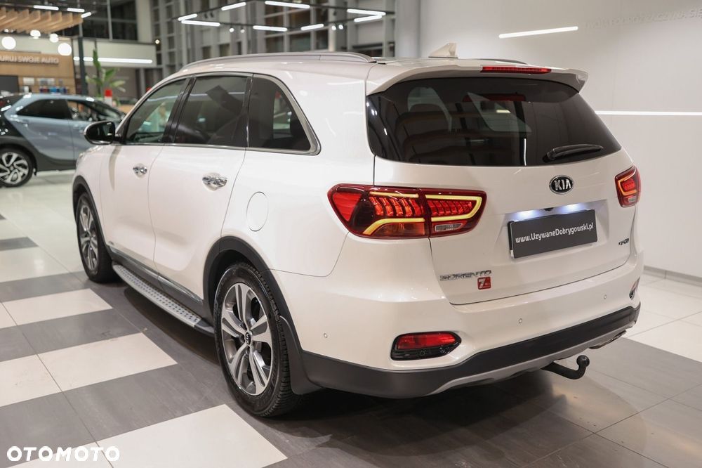Kia Sorento - 5