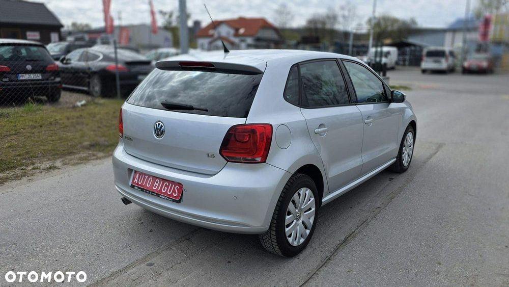 Volkswagen Polo - 9