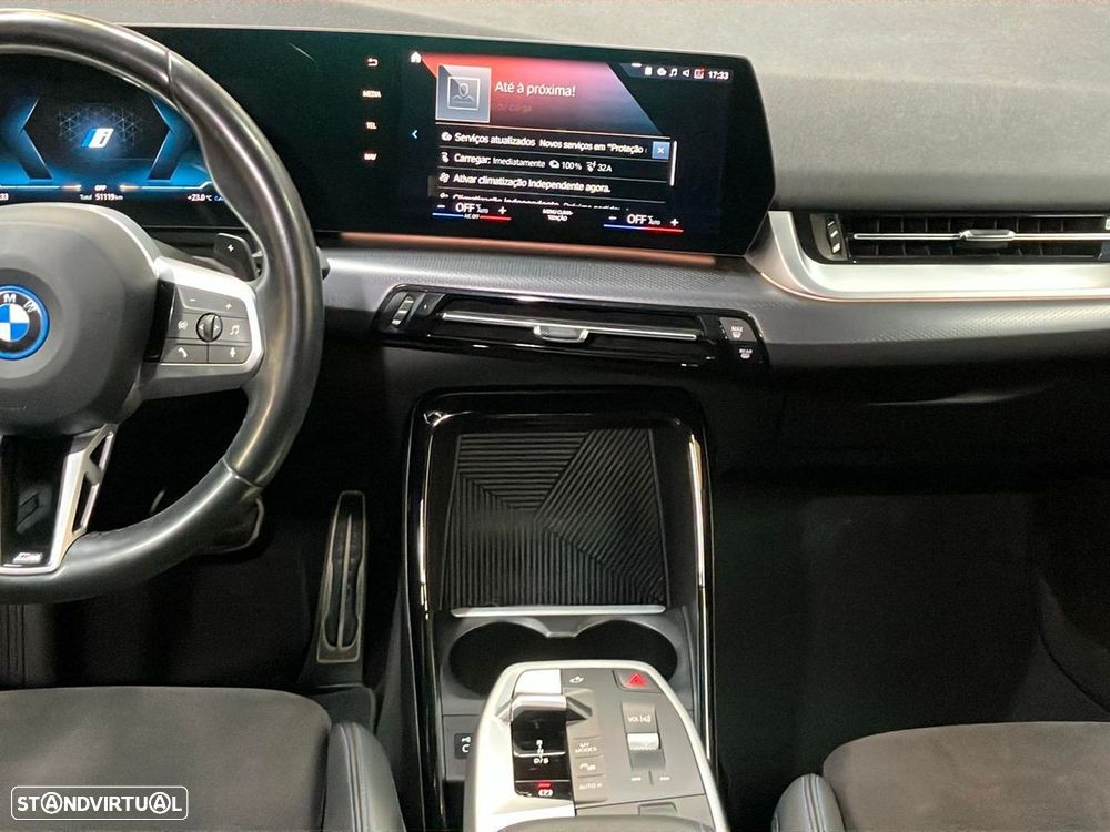BMW 225xe Active Tourer e xDrive Pack Desportivo M - 9