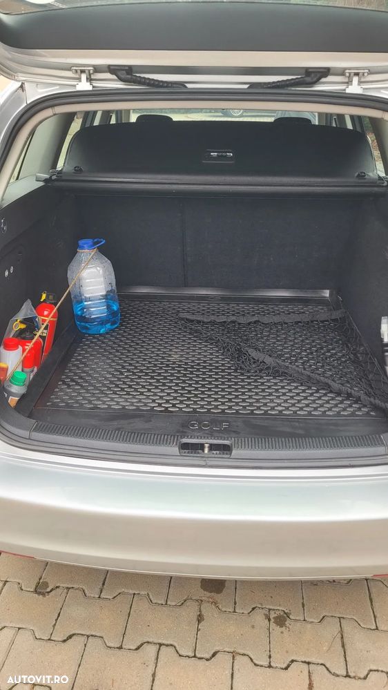 Volkswagen Golf - 14