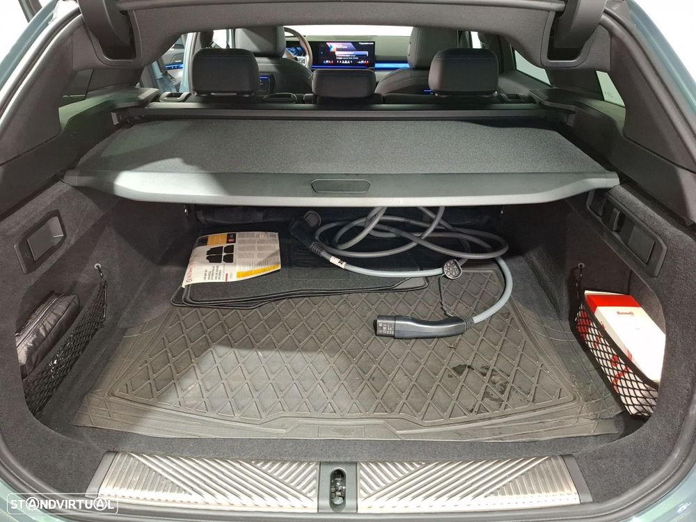 BMW i5 eDrive40 Pack Desportivo M - 28