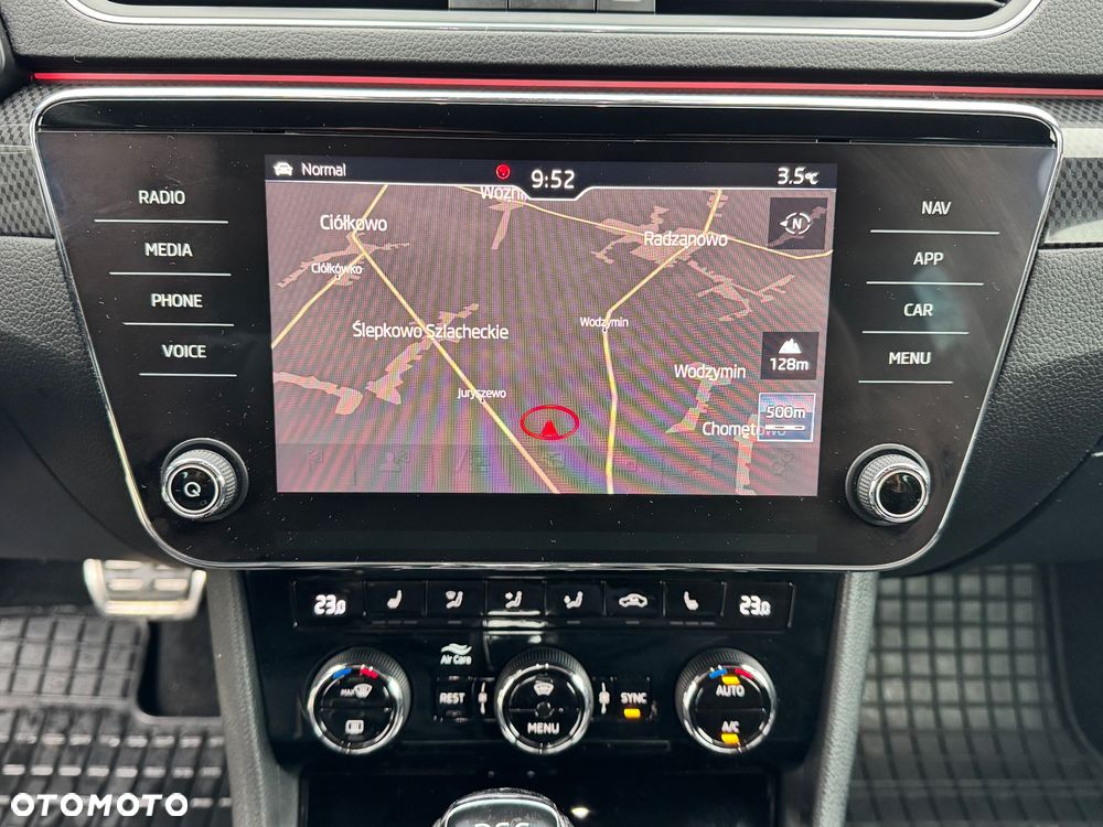 Skoda Superb 2.0 TSI 4x4 Sportline DSG - 32