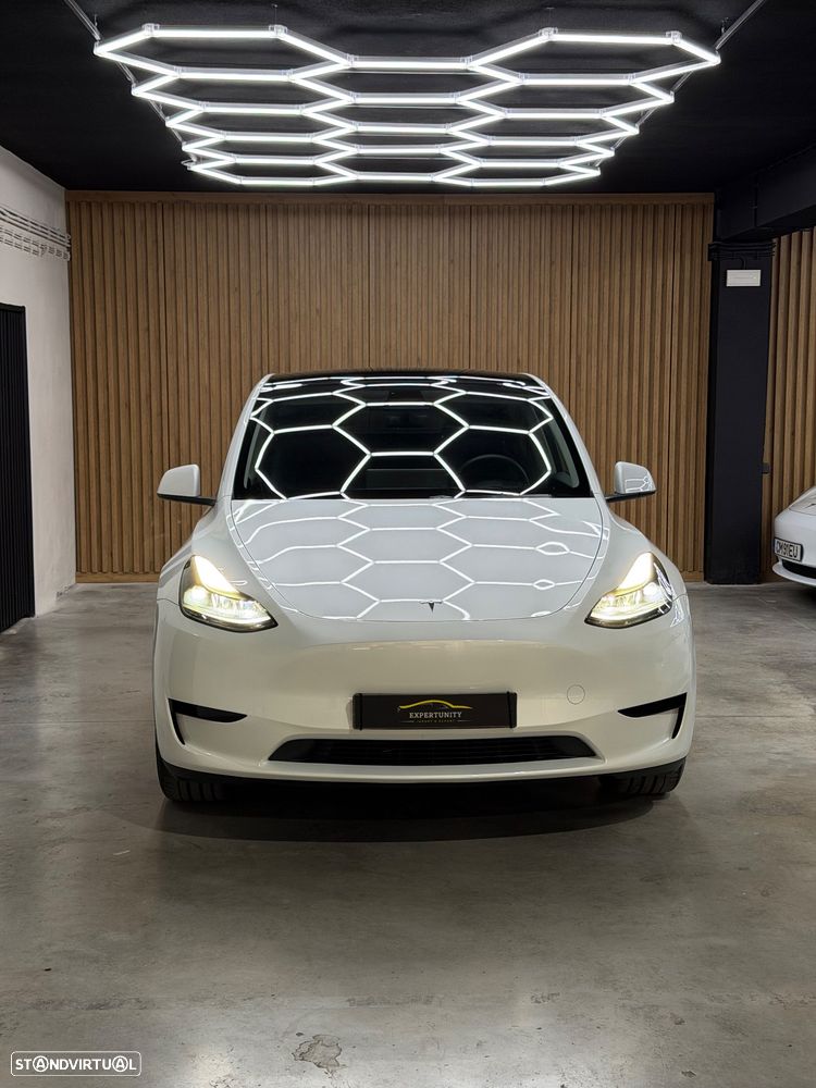 Tesla Model Y Long Range RWD - 2