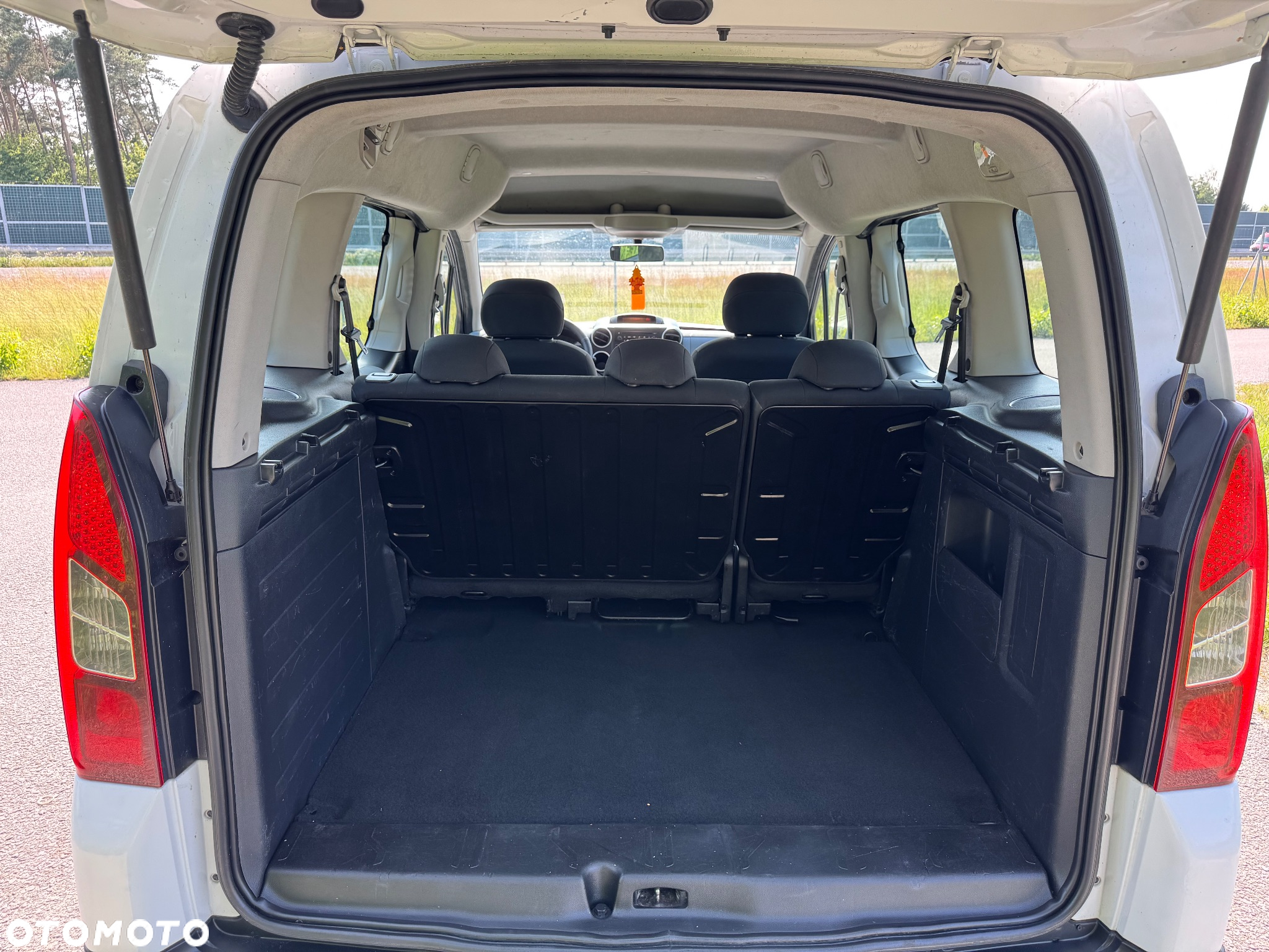 Peugeot Partner 1.6 HDi Outdoor - 9