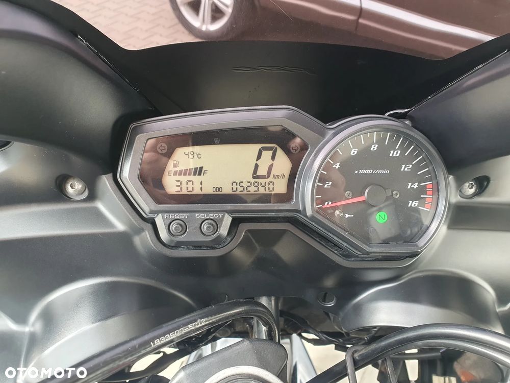 Yamaha FZ6 - 7
