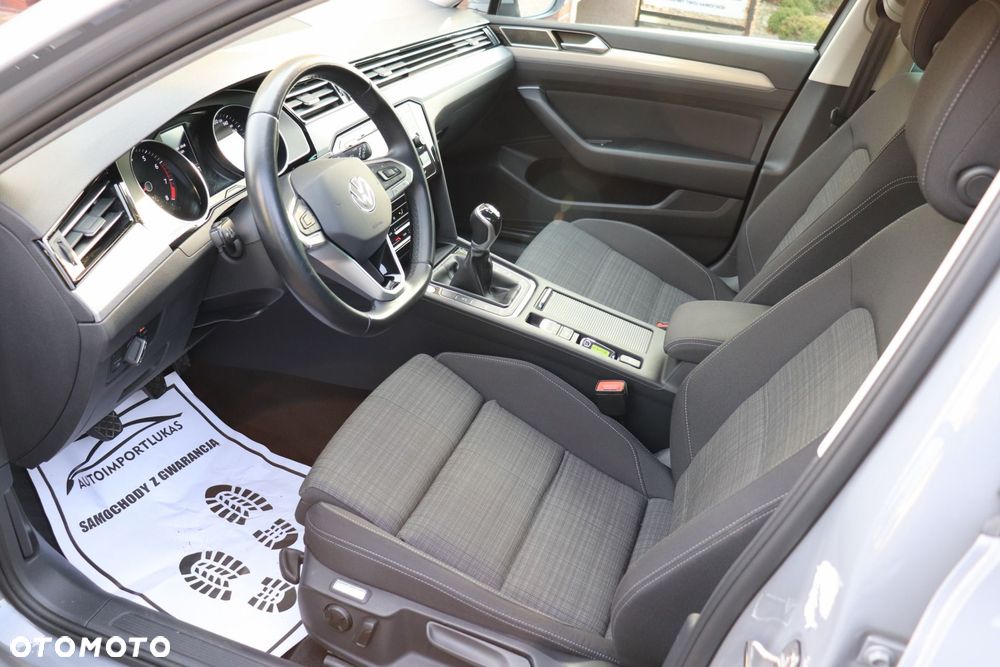 Volkswagen Passat 1.5 TSI EVO Business - 21